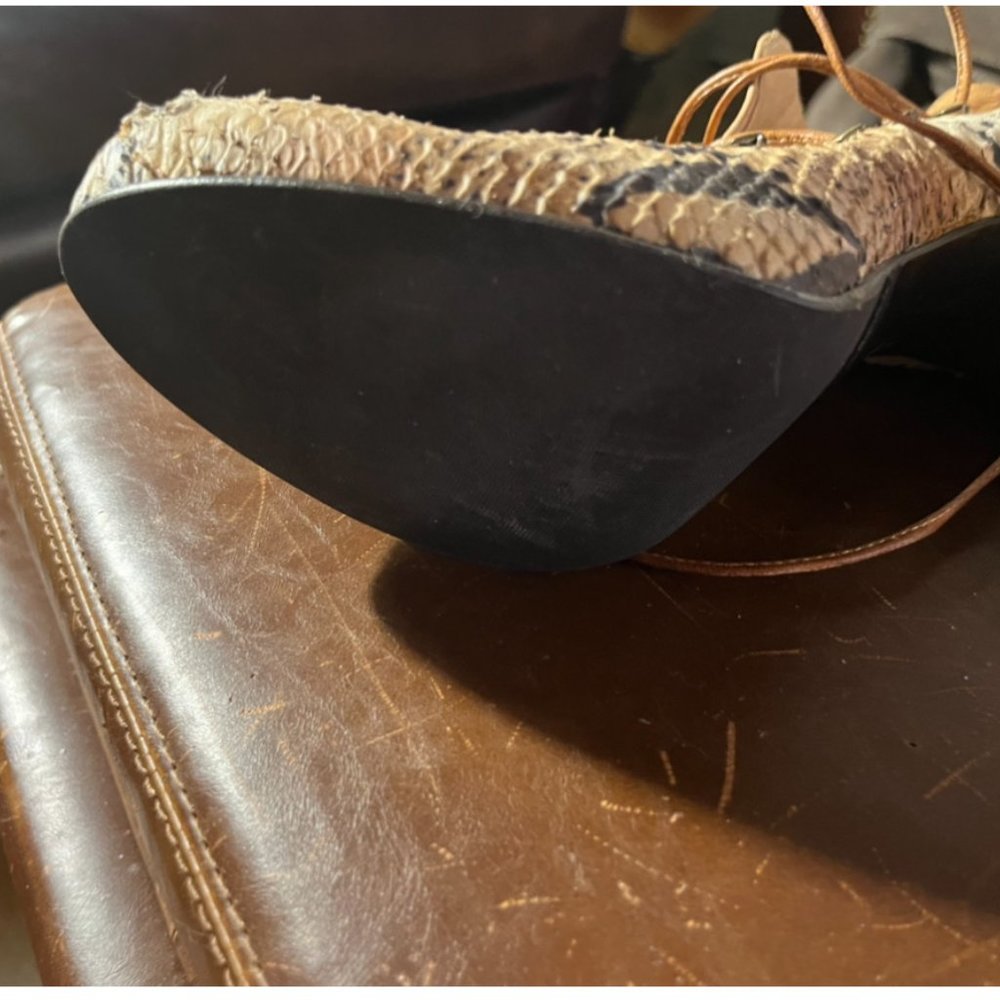 LEOPARD SHOOES - Picture 3 of 3